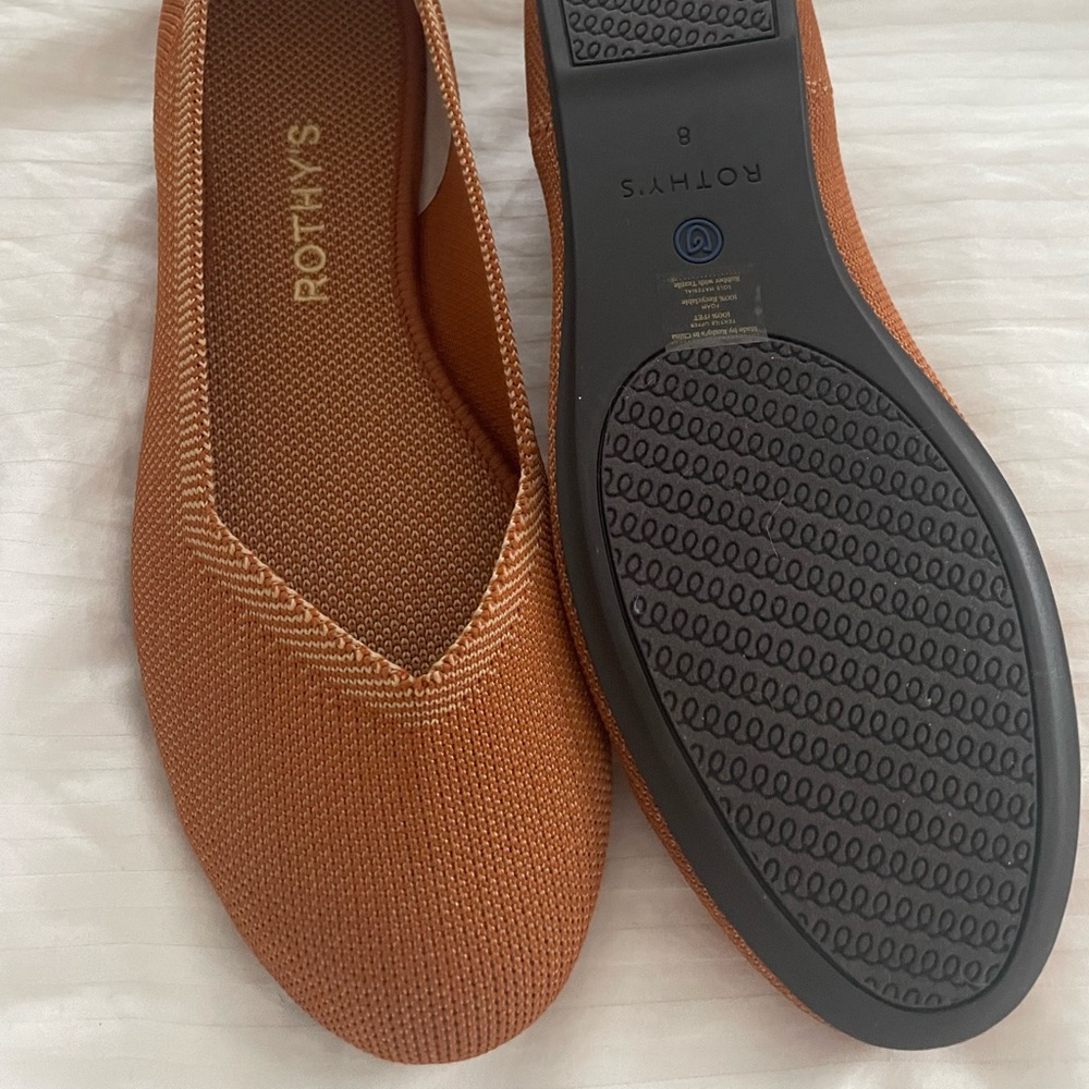 Fawn Rothy’s new in box!  Size 8